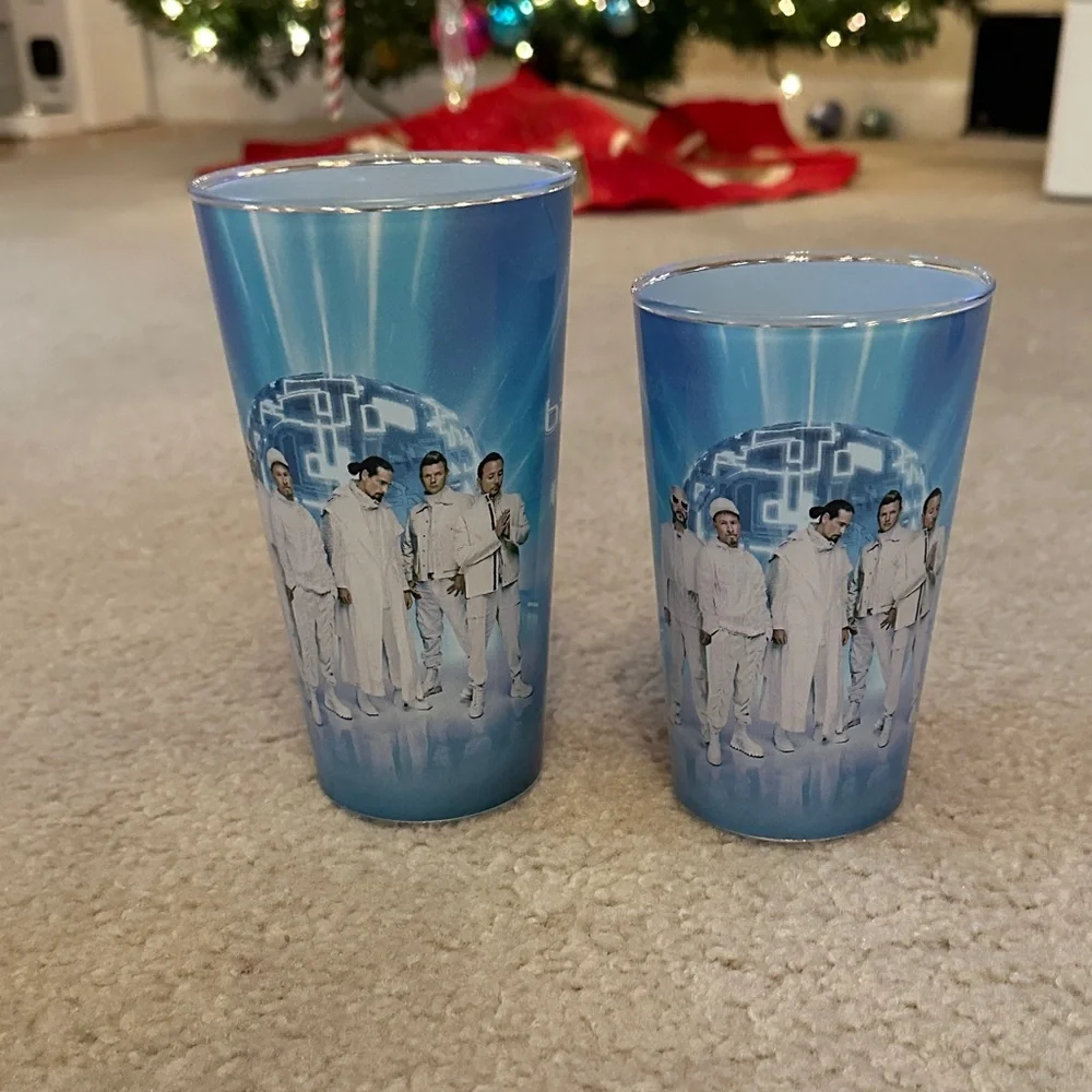 NEW Backstreet Boys Winter Into the Millennium Sphere Cup - Picture 8 of 11